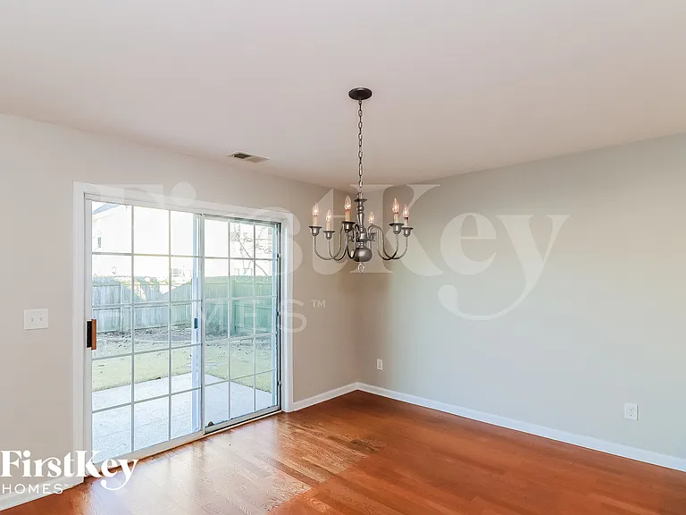2430 Gatewater Ct — Photo 4