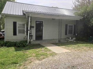 300 Grace Ave, Baxter, TN 38544