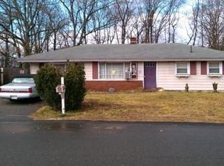 142 Elsie Rd, Brockton, MA 02302