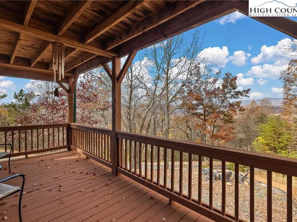 2935 Buck Mountain Road, Purlear, NC 28665
