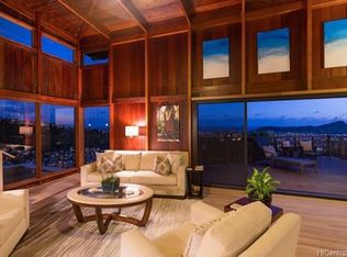 1649 Kanalui St, Honolulu, HI 96816