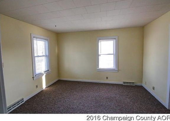 4th image of 321 S Wood St