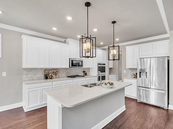 4th image of 302 Placid Forest Ct