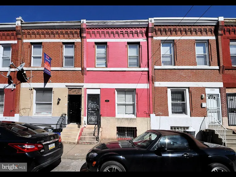 1525 Fontain St — Photo 1