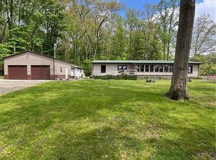 11555 Manore Rd, Grand Rapids, OH 43522