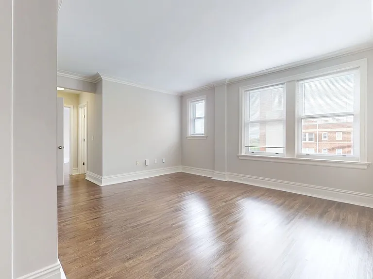 Dining/Living room