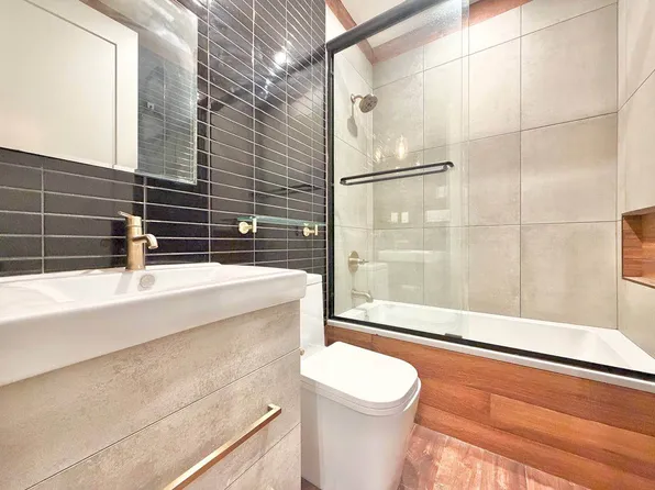 102 Central Avenue image 3 of 15