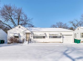 10087 Coburg Lands Dr, Saint Louis, MO 63137