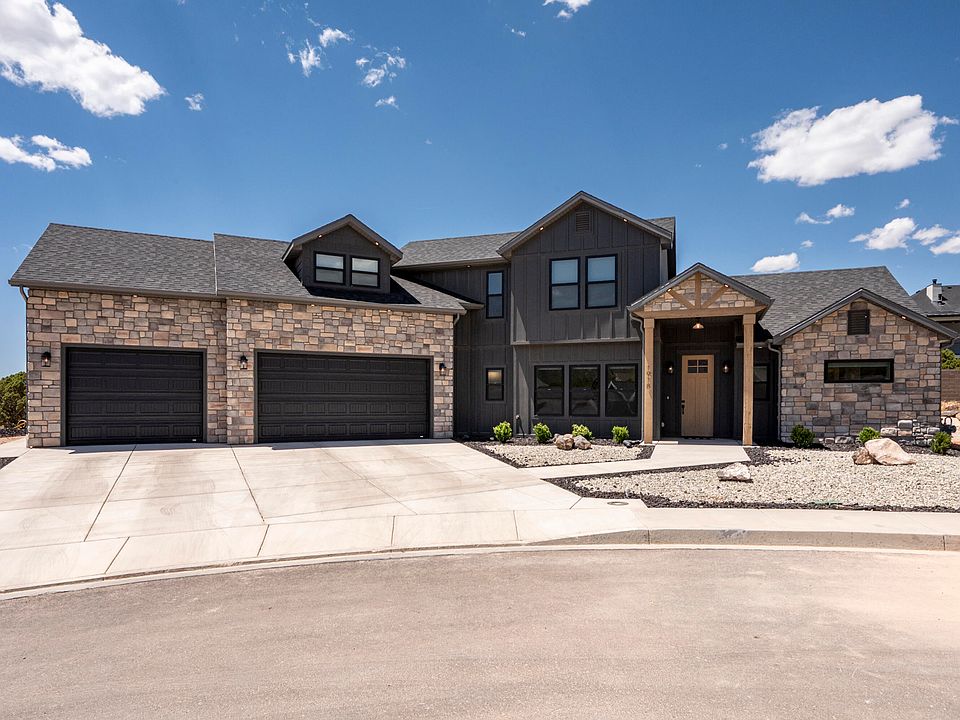 1st image of 1918 S Oak Springs Cir