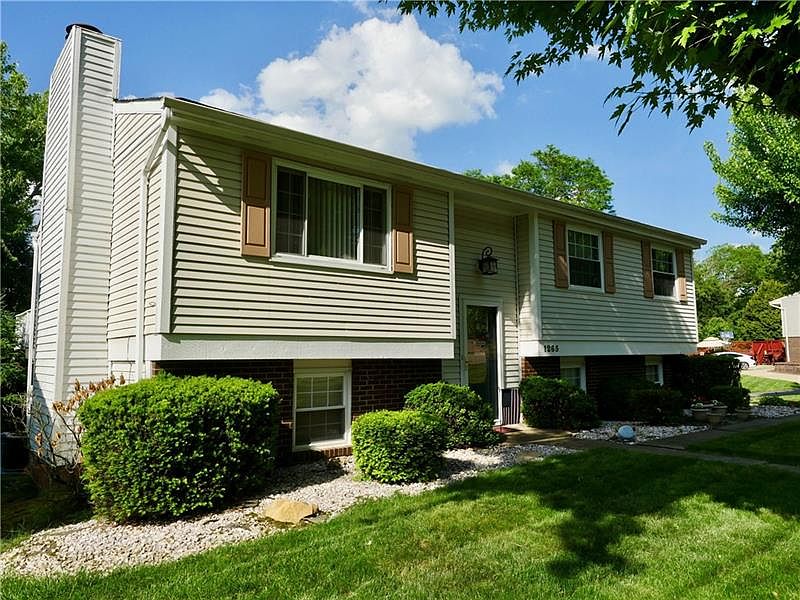 1st image of 1265 Armstrong Dr