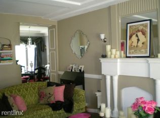228 S Reeves Dr, Beverly Hills, CA 90212