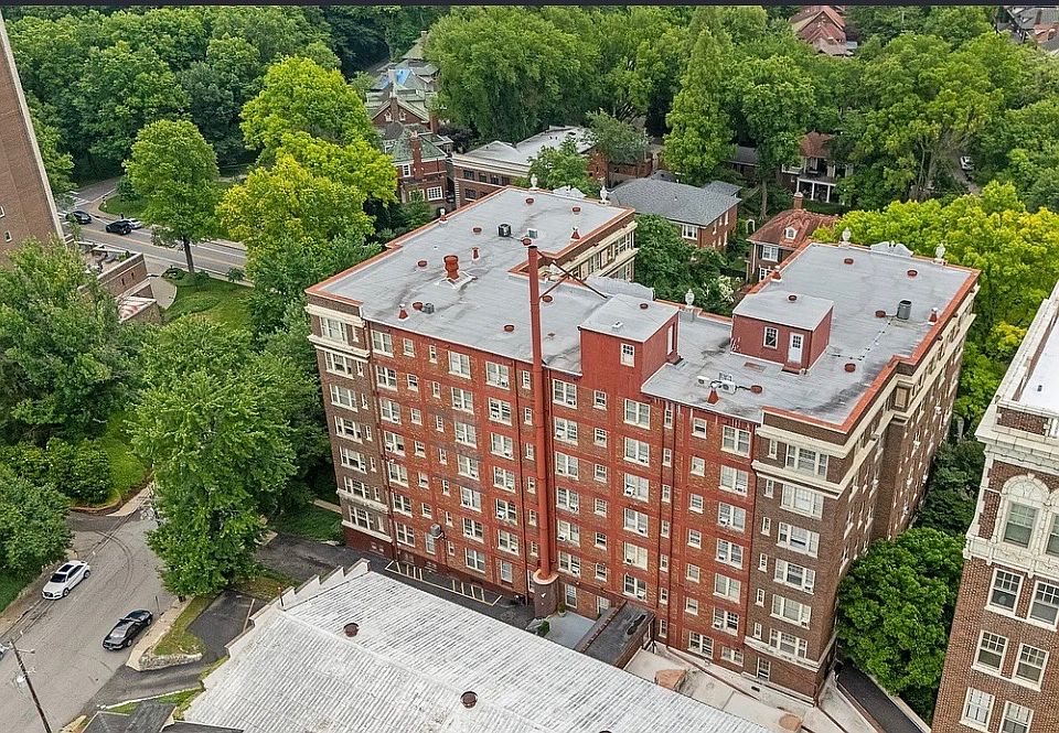 1st image of 1411 Willow Ave #23