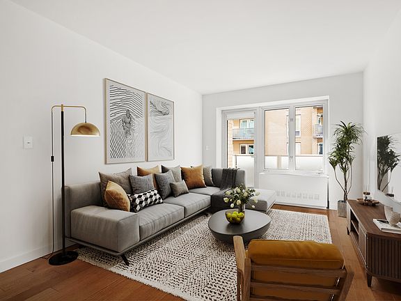 3rd image of 4118 Crescent St APT 2J