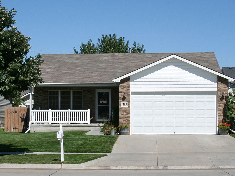 1700 Chloe Lane
