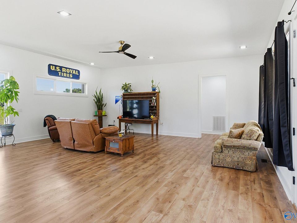 19th image of 4387 Hobbs Island Rd