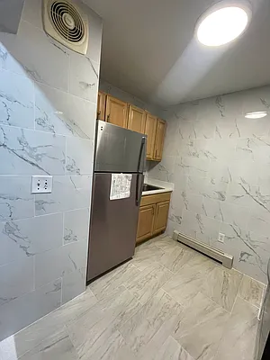 Rented by The Brokerage Group LLC | media 11