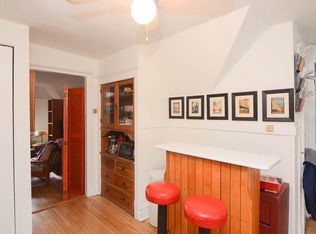 1721 W Nelson St #J09P, Chicago, IL 60657