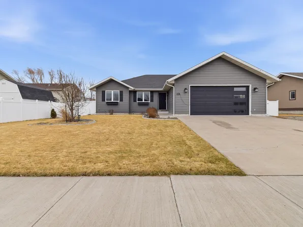 328 35th Ave NE, Great Falls, MT 59404