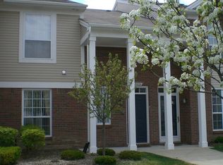 16454 Grandview Dr, Macomb, MI