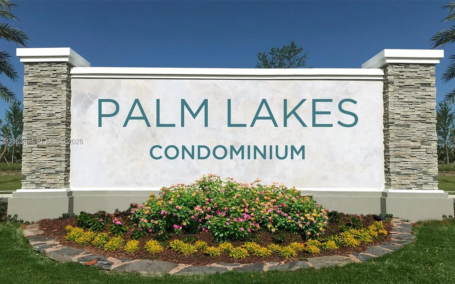 Palm Lakes Condo — Photo 2