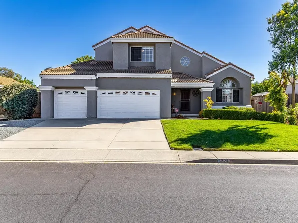 724 BUNDORAN Way, Vacaville, CA 95688