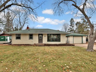 3773 McKnight Rd N, White Bear Lake, MN, 55110