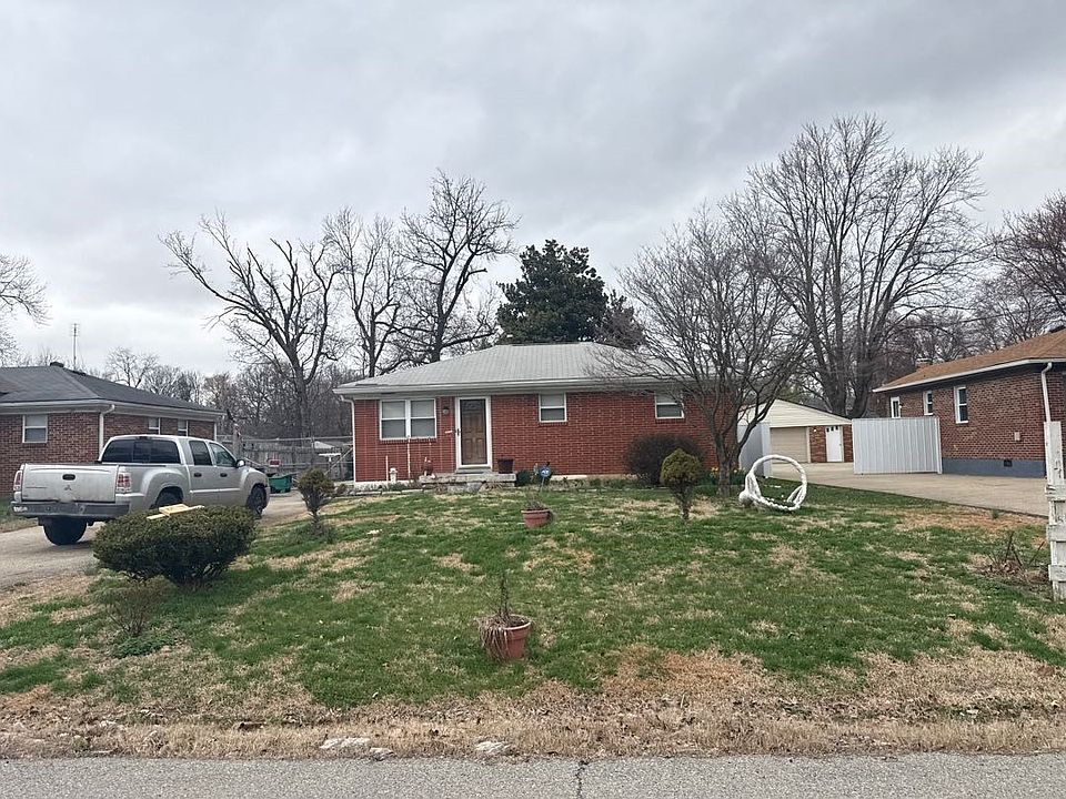 1st image of 1121 Lone Oak Ave