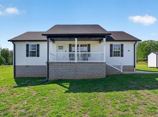 8664 Old Kentucky Rd, Sparta, TN 38583
