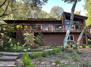 17 El Rincon, Orinda, CA 94563