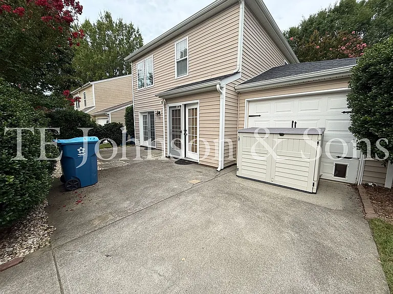 108 Greenway St — Photo 57