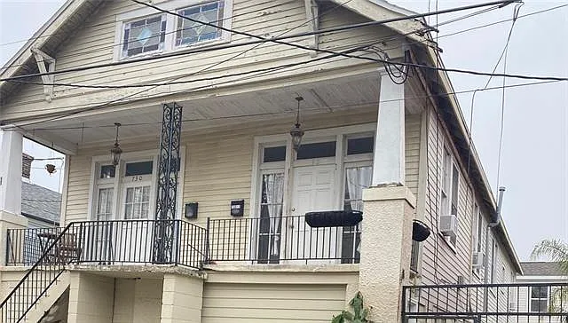 1 bed, 1.0 bath, 600 sqft, $900 — Photo 1