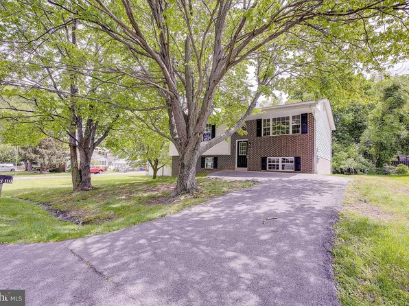 3717 29th St, Chesapeake Beach, MD 20732