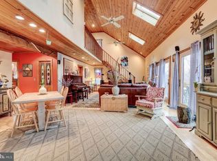 30 Rues Rd, Cream Ridge, NJ 08514