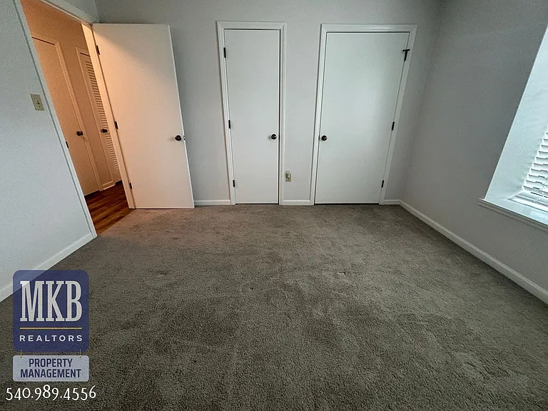 2527 Gatehouse Ln — Photo 22
