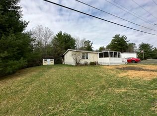 40 Pondview Rd, Swanzey, NH 03446