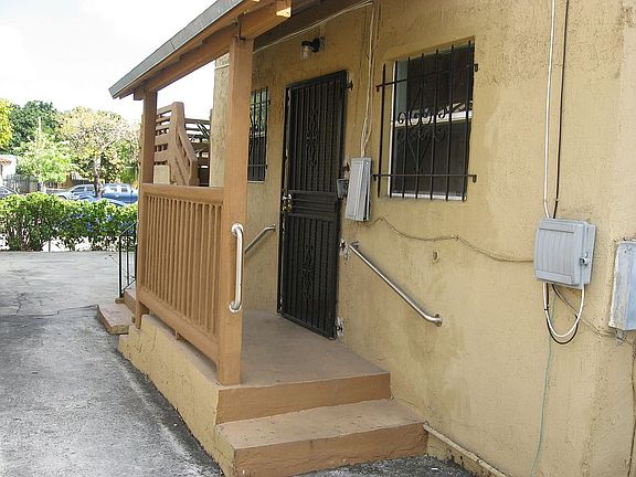 2nd image of 1719 NW 1st St