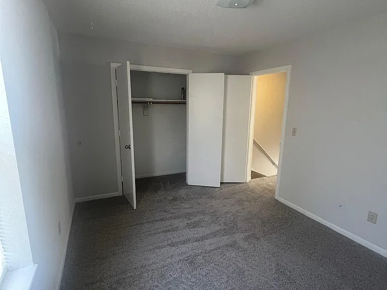 206 Greenwood Dr #206 — Photo 9