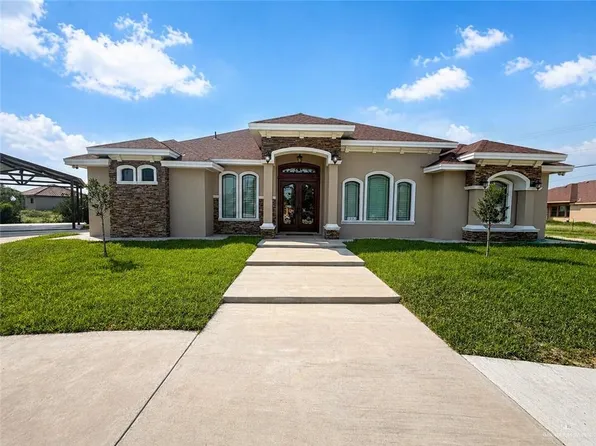 1621 E Agualeguas St, Roma, TX 78584