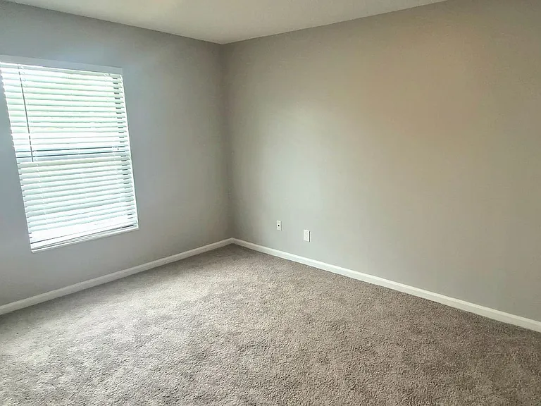 2934 Plaza Terrace Dr — Photo 8