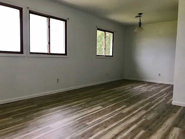3417 Mahoney — Photo 3