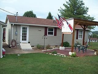 1st image of 135 Heritage Dr