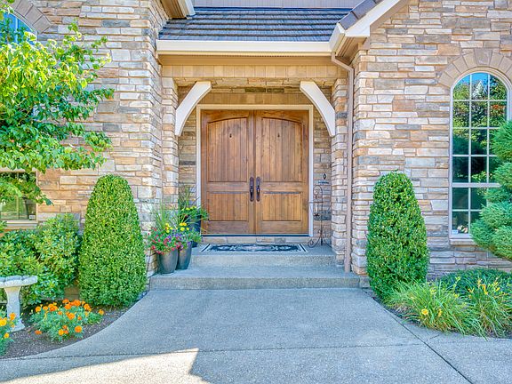 3rd image of 2630 Lorinda Ln