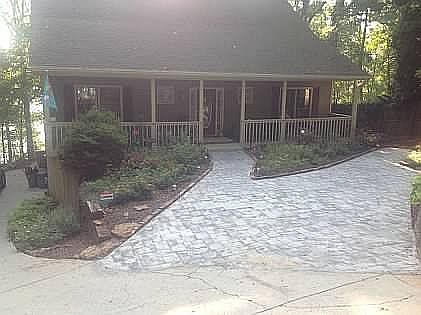 2nd image of 5410 Larch Ln