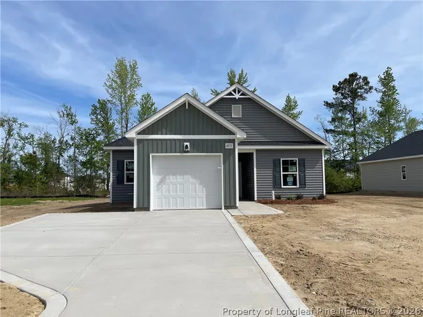 4271 Halkirk Dr, Fayetteville, NC 28312