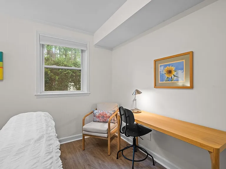 3509 Westglen Rd — Photo 24