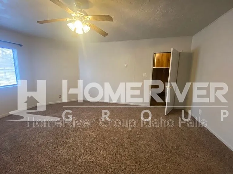 1350 Lake Ave — Photo 16