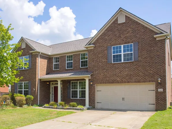 1005 Lacebark Ln, Hendersonville, TN 37075