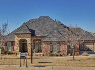 4317 Round Up Rd, Edmond, OK 73003
