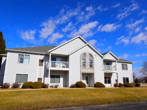 1751 Wildlife DRIVE #1, Kewaskum, WI 53040