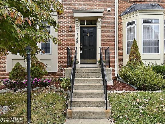 2nd image of 13109 Lake Geneva Way